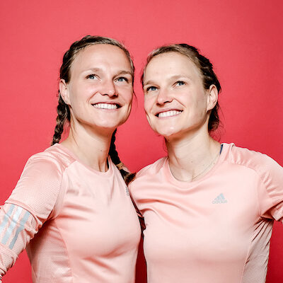 Hahnertwins by Hurek Anna und Lisa Hahner