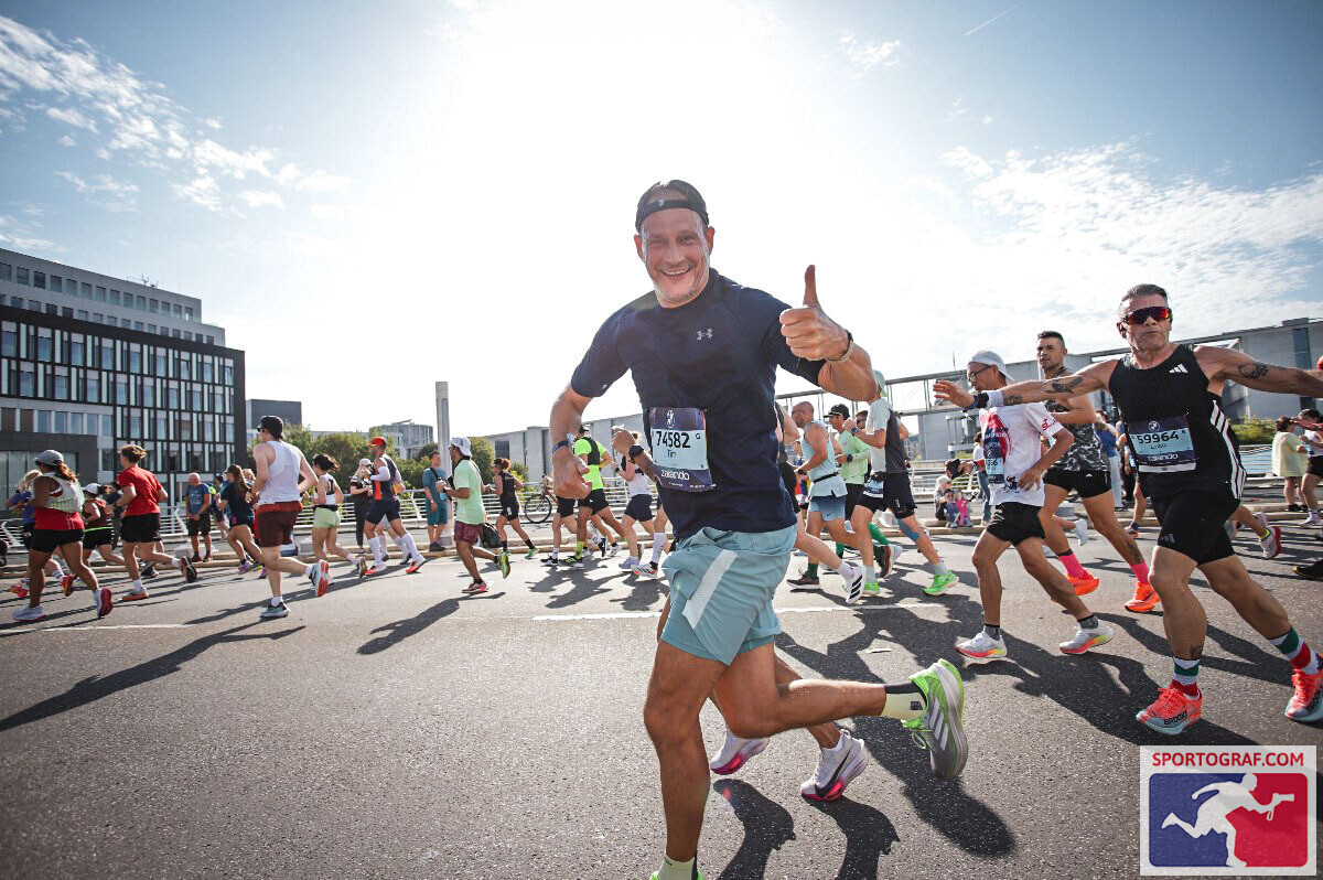 Tim Niedernoltes Berlin-Marathon Erfahrung 1 Berlin-Marathon Erfahrung von Tim Niedernolte