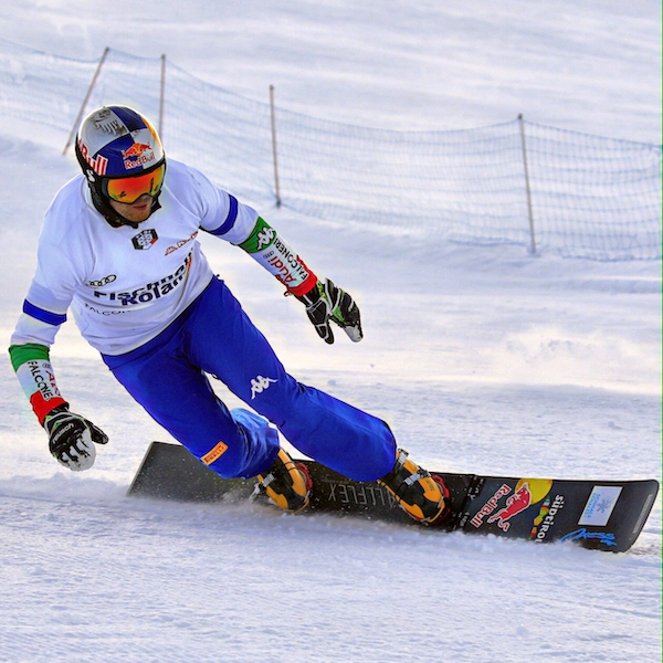 roland-fischnaller-beim-snowboard-rennen RUNTiMES Special - Roland Fischnaller