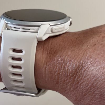 coros-pace-4-pro-frauenhandgelenk-silikonband coros-pace-4-pro-frauenhandgelenk-silikonarmband