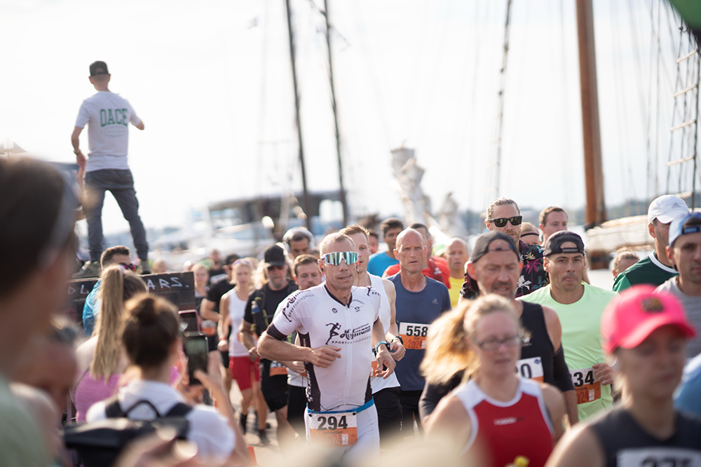 hella marathon nacht rostock 2026 2 hella-marathon-nacht-rostock-fotowelle-studio-rostock