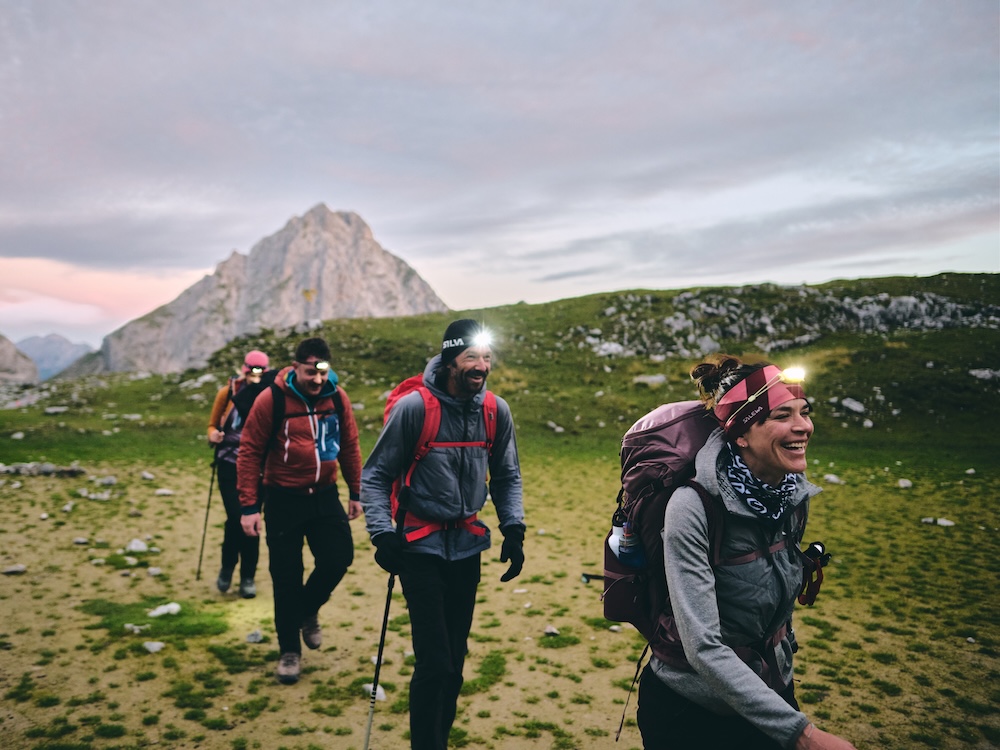 Silva Trail-Kollektion im Test: Weste, Stöcke und Stirnlampe 15 Alpencross @Lorenz Schuerk