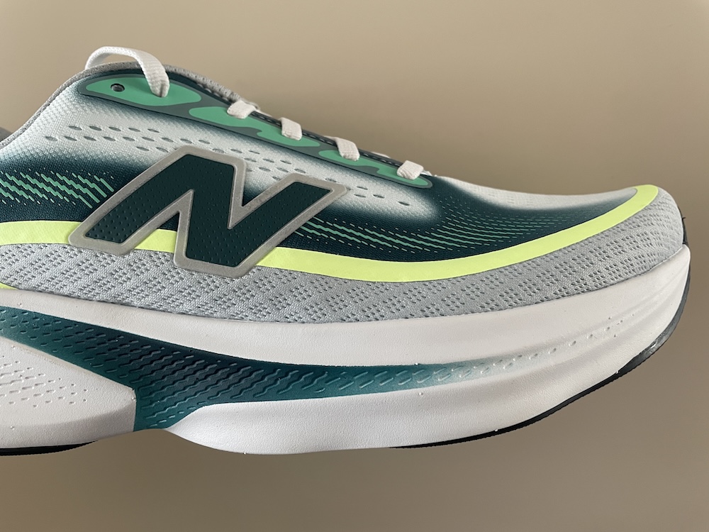 Gewinnspiele für Läuferinnen 4 New Balance Ellipse
