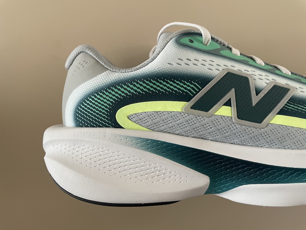 Gewinnspiele für Läuferinnen 3 New Balance Ellipse