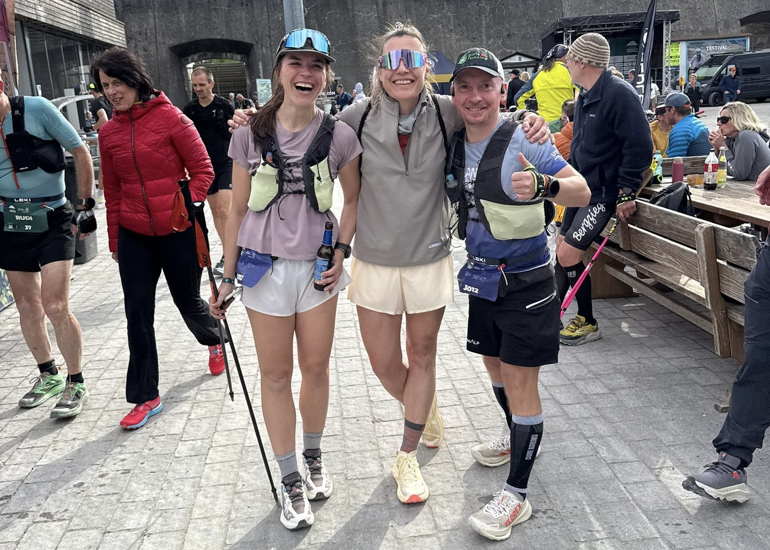 Silva Trail-Kollektion im Test: Weste, Stöcke und Stirnlampe 9 Silva Trailrunning Ausrüstung Test bei Everesting GAP