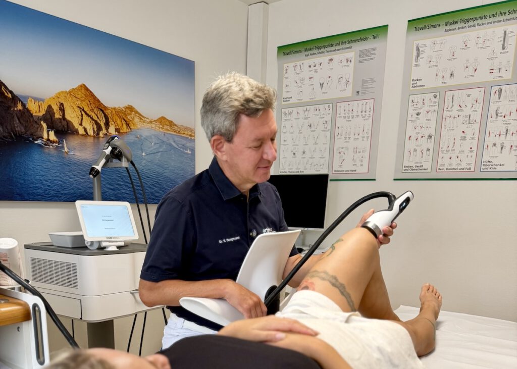 Knorpelschaden im Knie: Symptome, Behandlung und Vorbeugung 5 Knorpelschaden im Knie Stoßwellentherapie