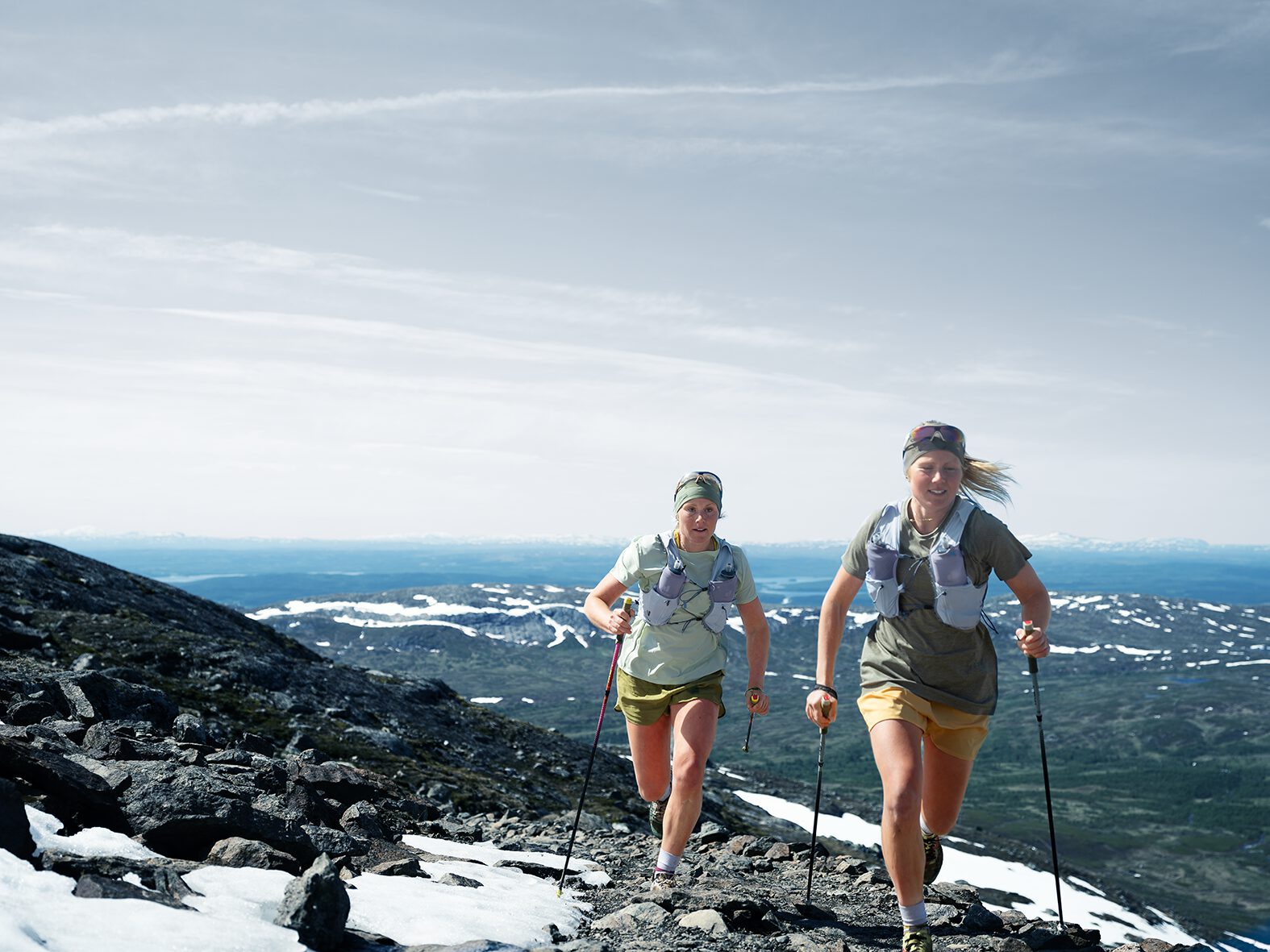 deuter Run & Roam Trail Running Weekend 2 deuter Trail Running mit Traick